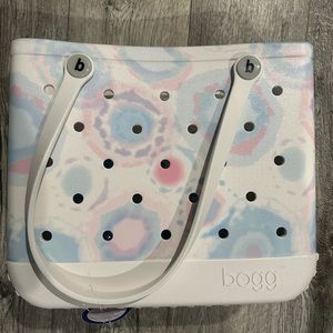 Baby bogg bag ride or tie die
